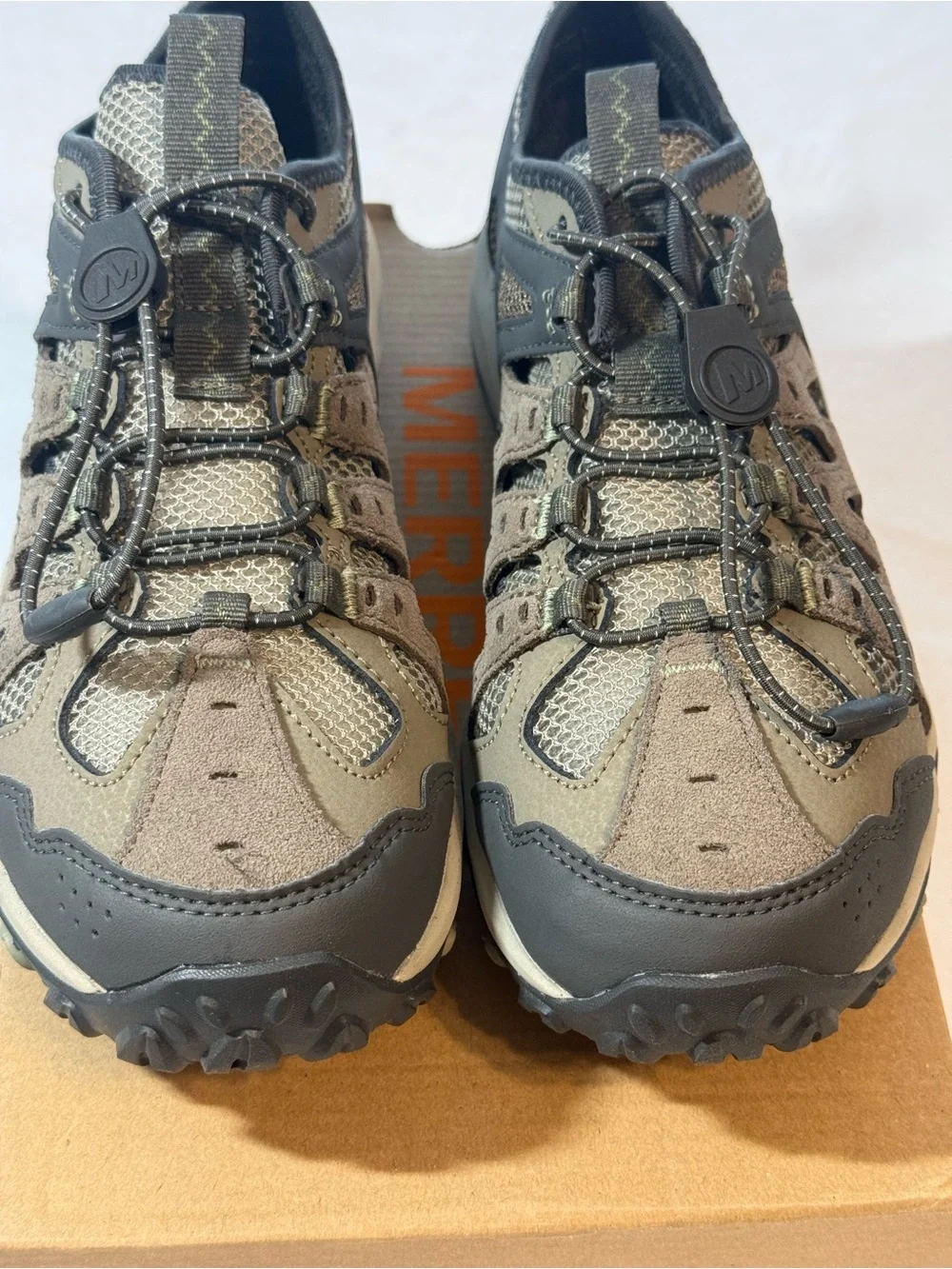 New Merrell Women's Accentor 3 Hiking Shoes. Size 7.5M